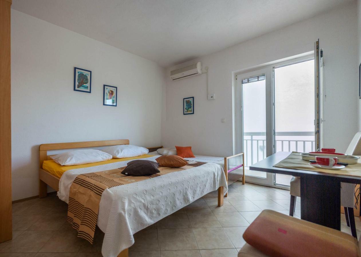 Apartmani Cosic Duće Eksteriør billede