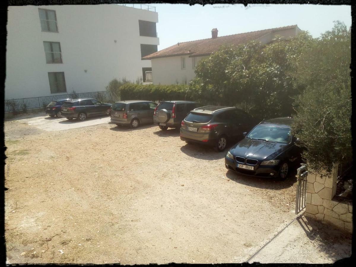 Apartmani Cosic Duće Eksteriør billede